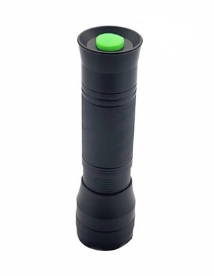 400lm LED Flashlight 4hrs Running Time 164g 4.4x14.1(15.8)Cm IPX5 Zoom Adjustable