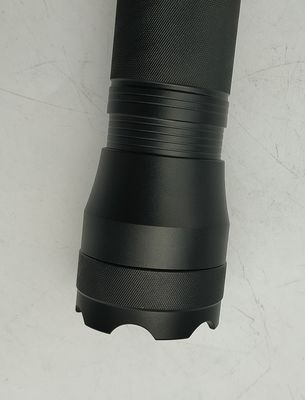 400lm LED Flashlight 4hrs Running Time 164g 4.4x14.1(15.8)Cm IPX5 Zoom Adjustable