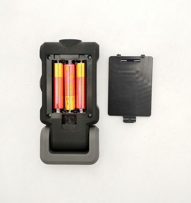 Mini Portable LED Work Lights Battery Operated ABS Black With Rubber Painting 3W COB