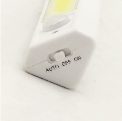 Battery Triangle LED Cabinet Light With Sensor 270x25x25mm ABS PS Plastic 4W COB