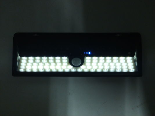 IP44 Solar Powered LED Outdoor Lights White / Warm White 90 / 66 LED ABS 1800 Mah